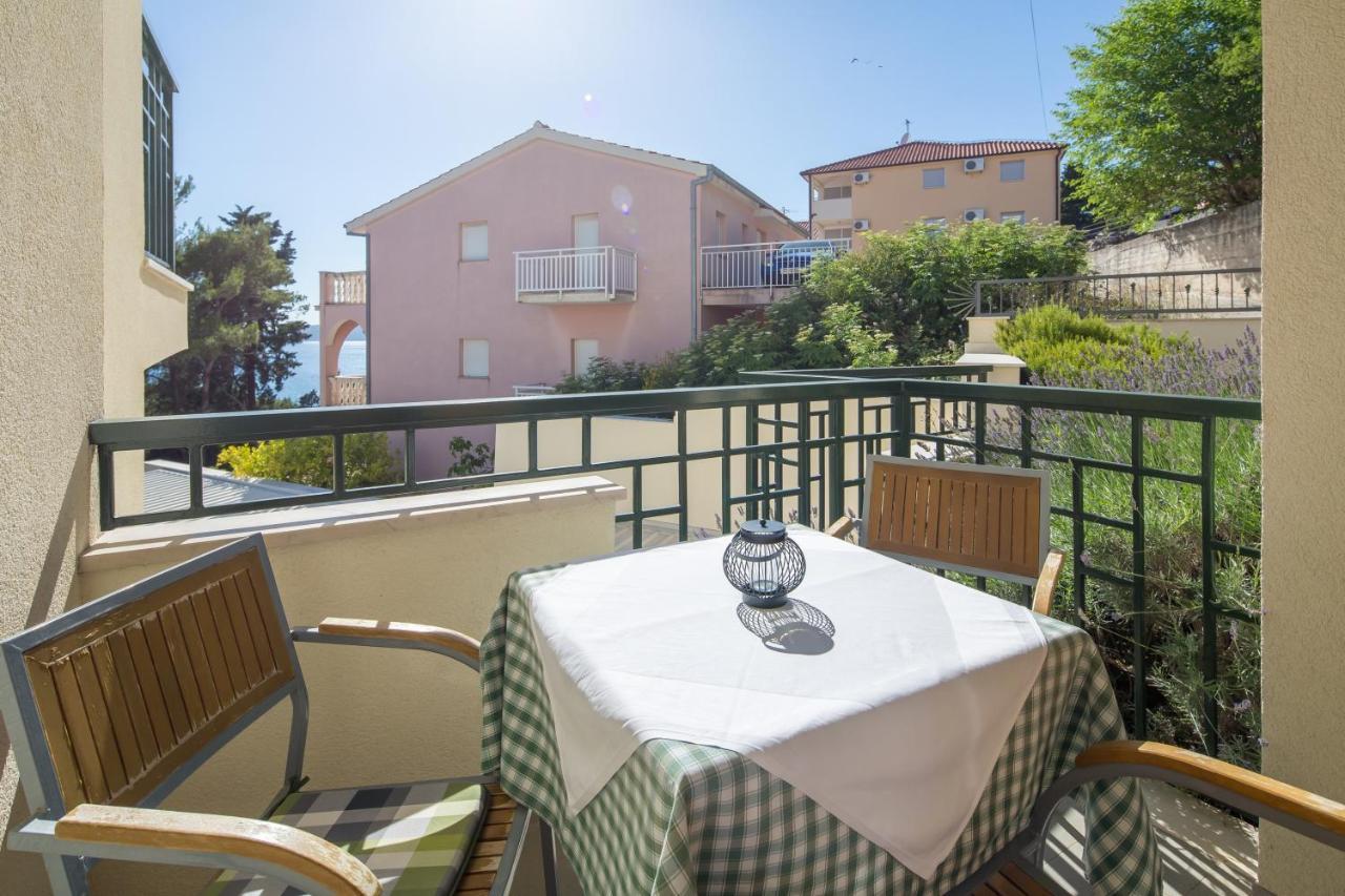 Villa Fani - Apartments In Трогир Экстерьер фото